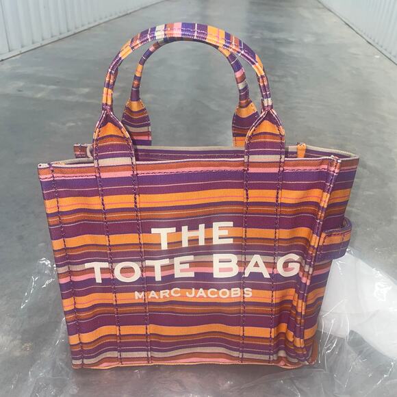 Auth MARC JACOBS The Leather Mini Traveler Tote Bag H055M06PF22-501 Purple Multi - Picture 2 of 9